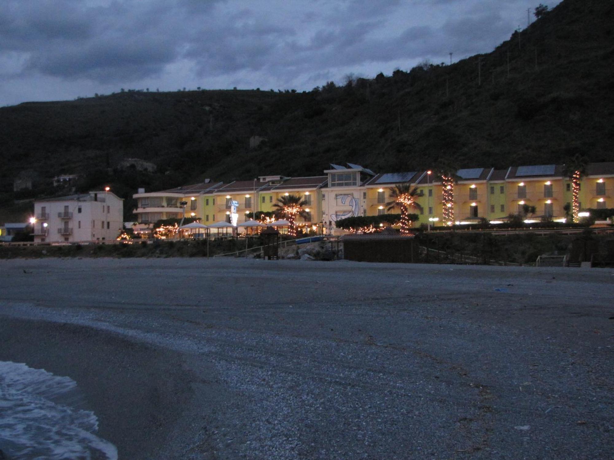 Hotel La Tonnara Амантея Экстерьер фото